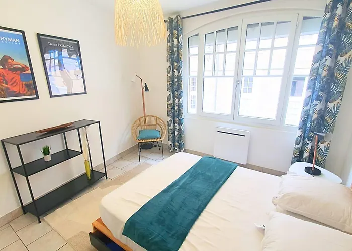 Nice Cocoon In Saint-Malo